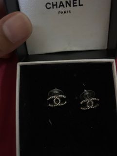 (Category: ) located in . Submitted by nur1405 (Listing ID 1194326802, Image 1). Description: .
