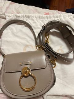 （分類：）位於 。 由 gnichkam 提交（商品編號 1194333223，圖片 1）。簡介： 。