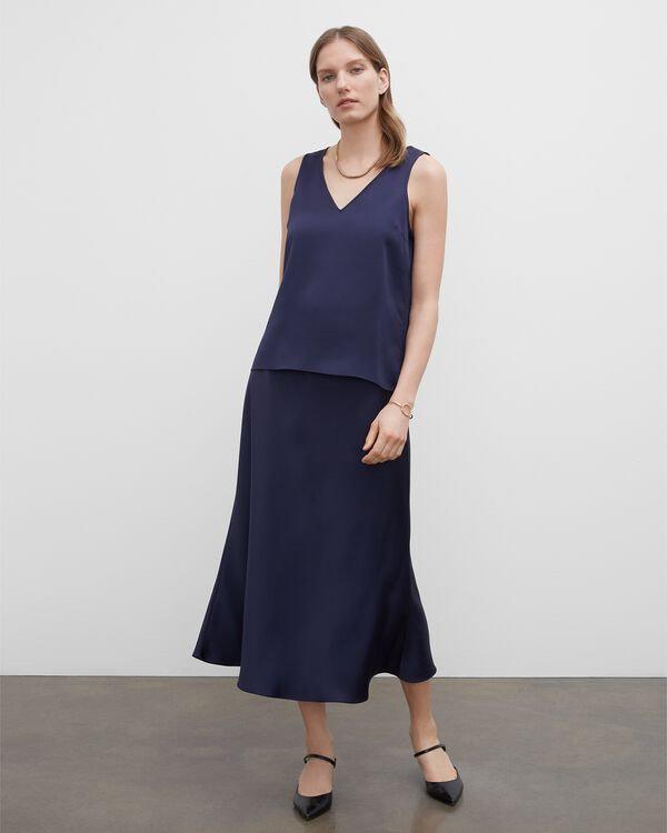 Club Monaco navy blue rib trimmed satin slip skirt US 2, 女裝, 褲