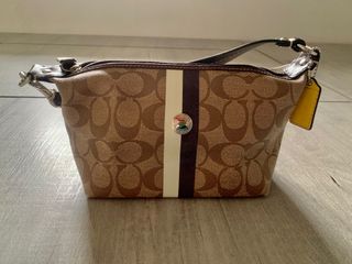 （分類：）位於 。 由 eyslam 提交（商品編號 1194222983，圖片 1）。簡介： 。