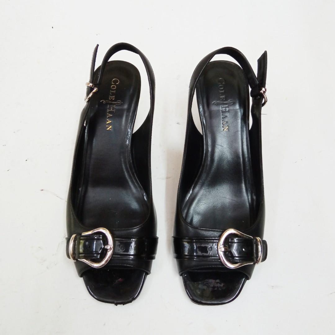 Cole Haan NikeAir Black Leather Buckle Peep Toe Slingback Pump US6