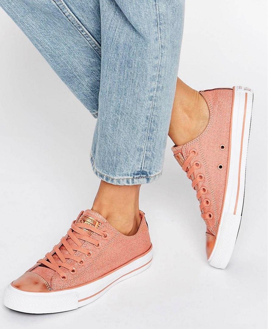 Converse Chuck Taylor Trainers in Pink Blush with Metallic Toe Cap