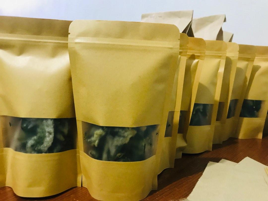 Crispy kangkong (Category: Local Eats) located in Makati City. Submitted by tiny27 (Listing ID 1194286302, Image 2). Description: Chichakong flavors cheddar cheese sour cream bbq chilli bbq open for bulk order and reseller .