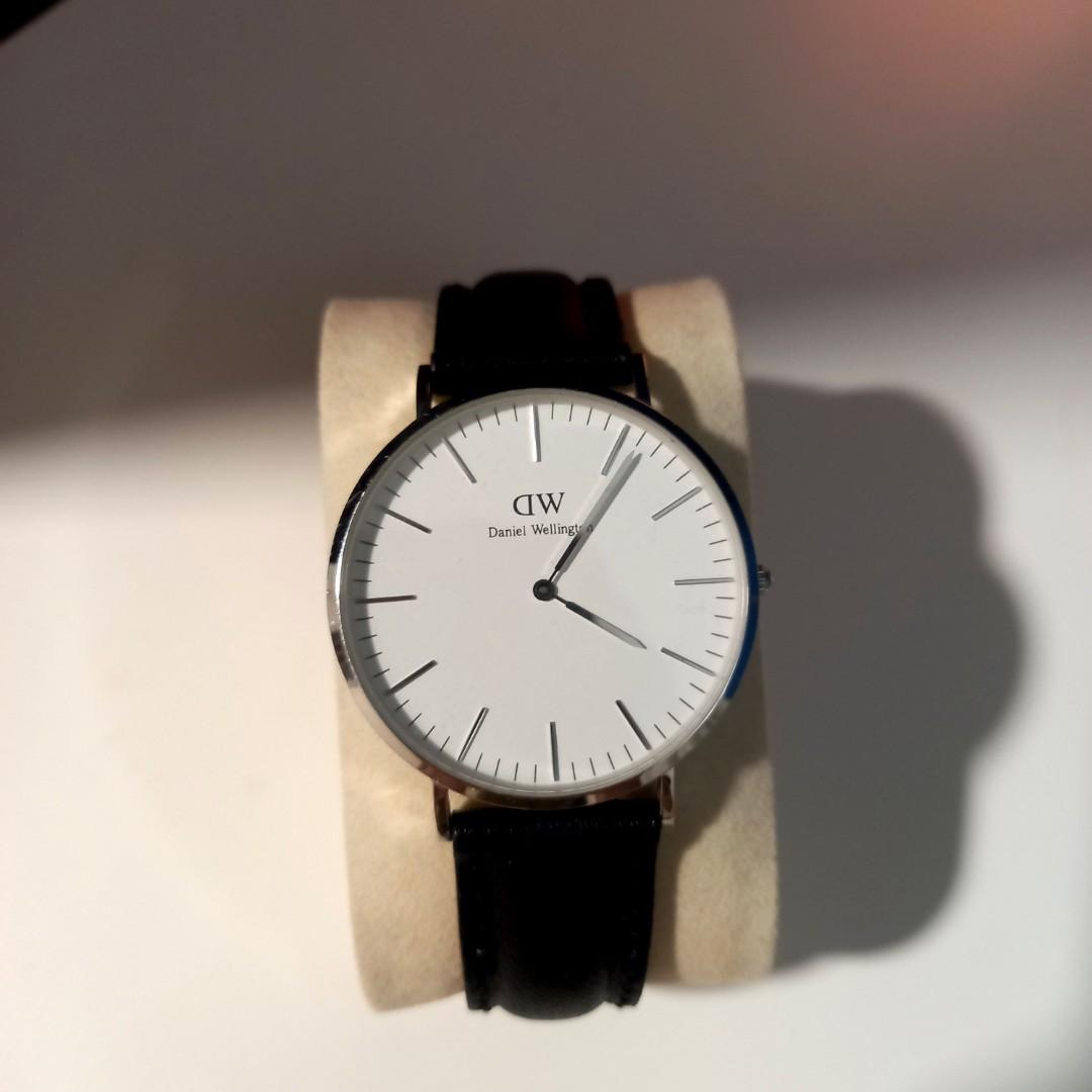 Daniel Wellington DW Classic Sheffield 40mm