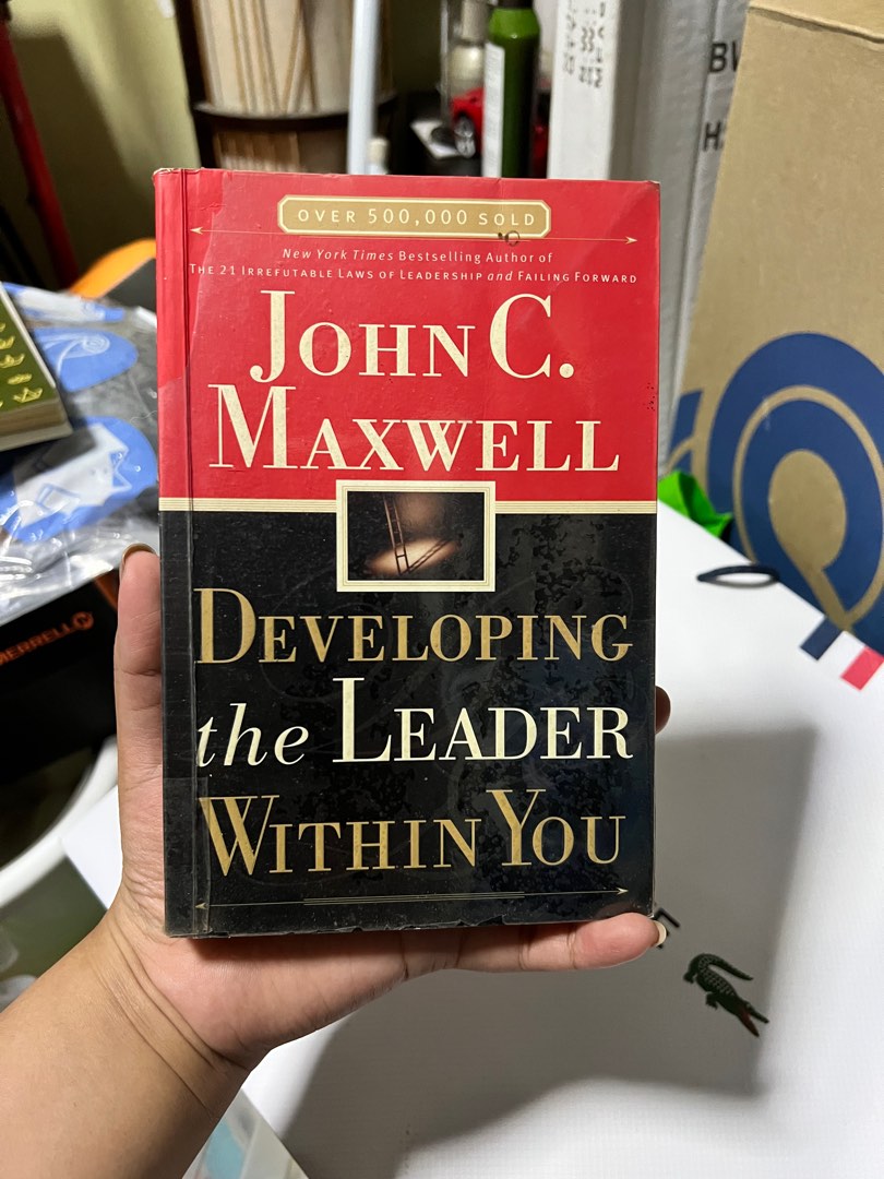 Developing the Leader Within You by John Maxwell, Hobbies &