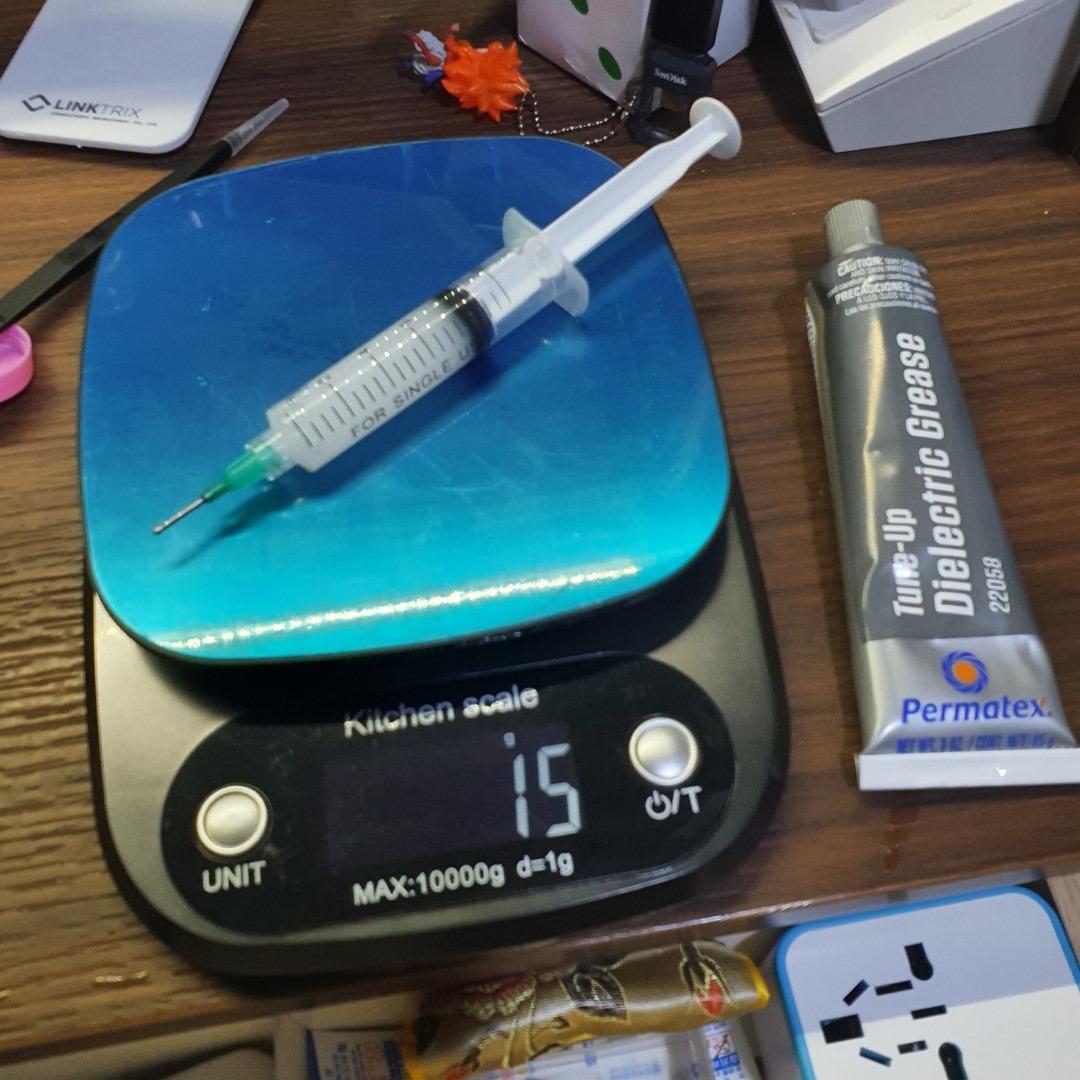 Dielectric grease Permatex 22058 Syringe with Metal Tip injection