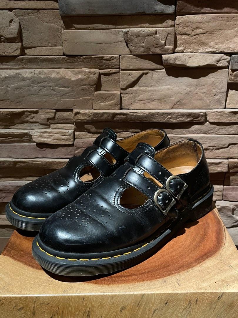 Mary jane clearance shoes docs