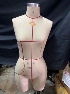 （分類：）位於 。 由 aavril 提交（商品編號 1194202174，圖片 1）。簡介： 。