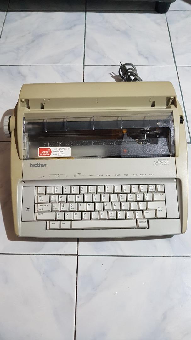 Electric typewriter, Computers & Tech, Office & Business Technology on