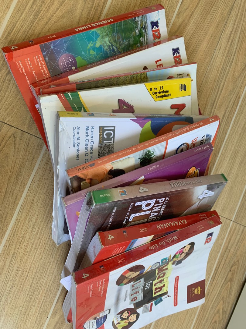 Grade 4 books, Hobbies & Toys, Books & Magazines, Textbooks on Carousell