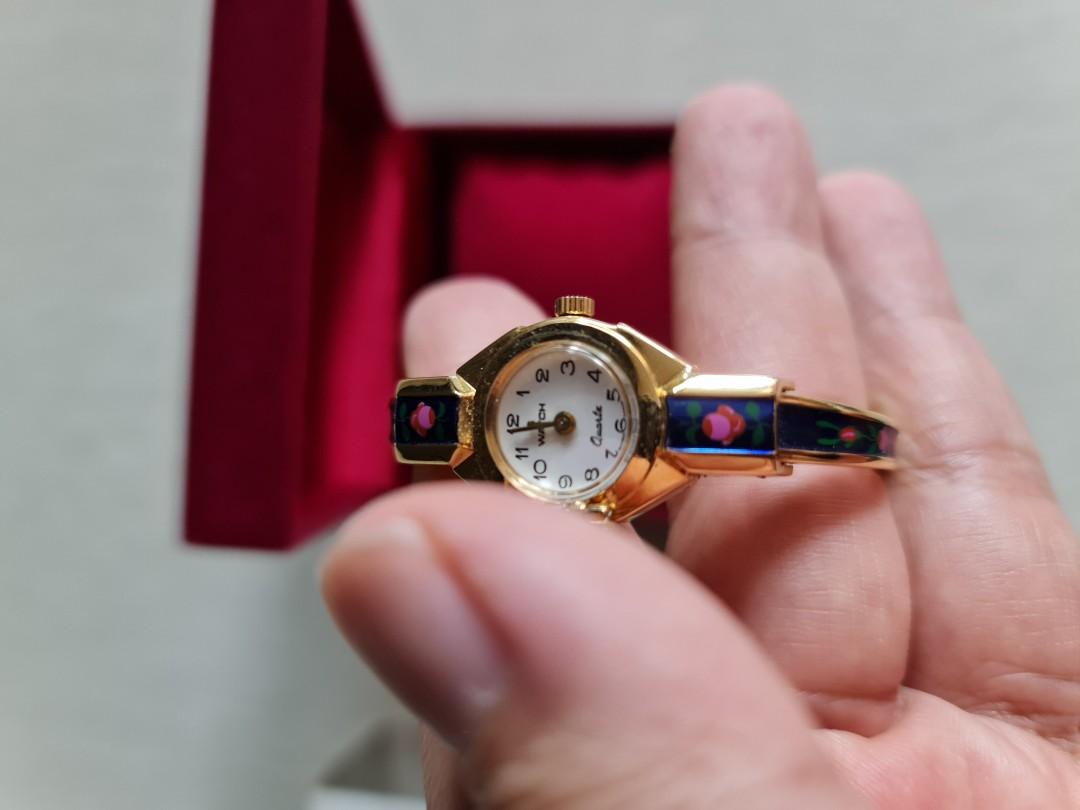 Vintage Ladies Swiss Made Flip Watch, Women's Fashion, Watches