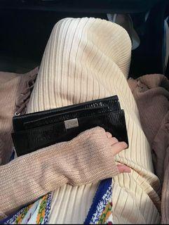 HOW TO PROPERLY CARE FOR KNITTED CLOTHES