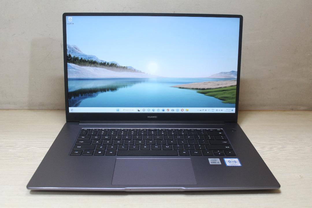 Huawei Matebook D15 i310110u Ram 8gb ssd 256gb window 11, Computers