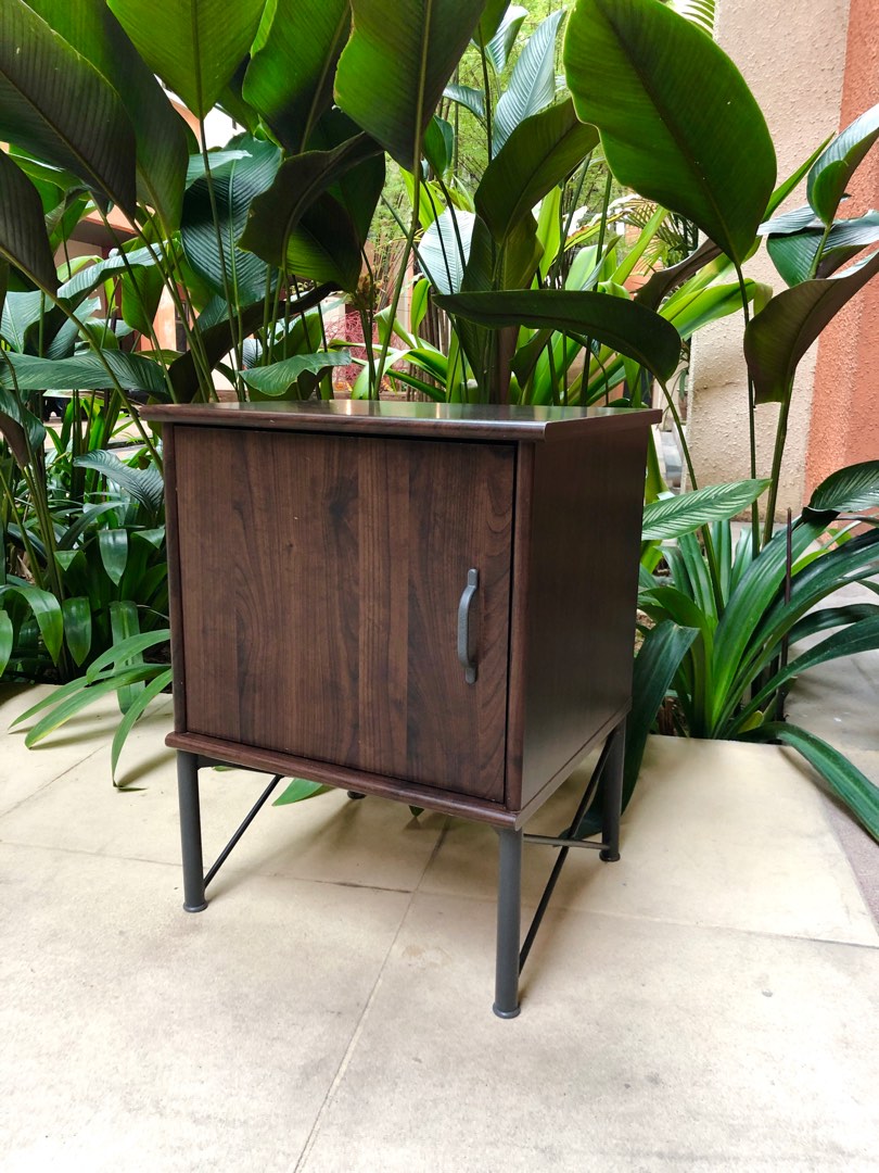 Ikea musken bedside shop table