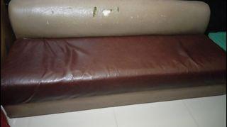 Jasa service sofa