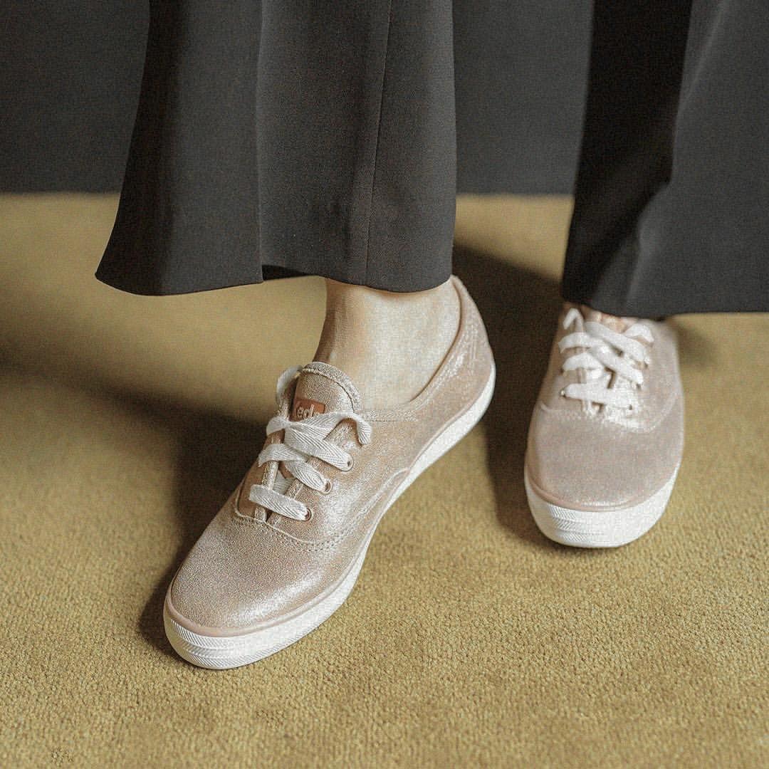 Champagne keds 2025