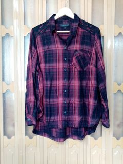 (Category: ) located in . Submitted by ThriftsForACause (Listing ID 1194209392, Image 1). Description: .