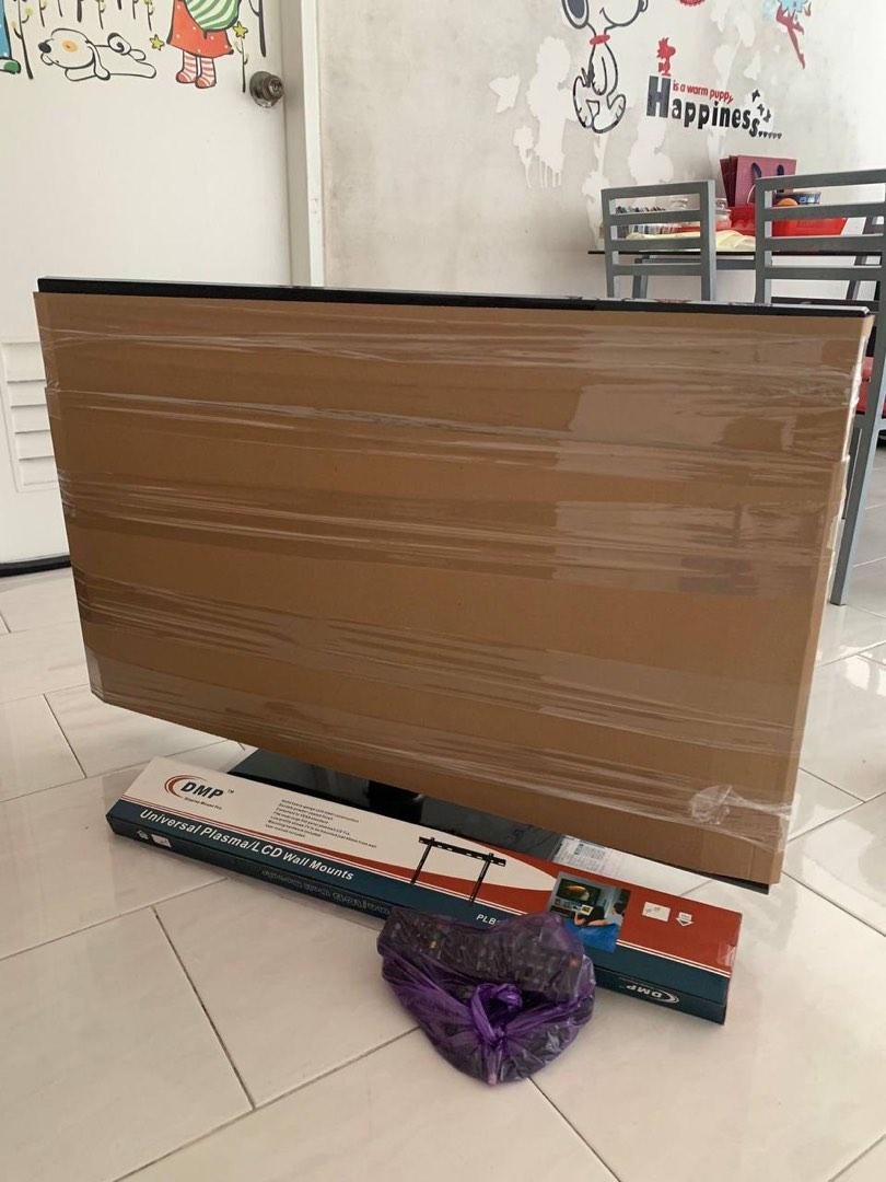 LG Plasma TV 42 Inch, TV & Home Appliances, TV & Entertainment, TV on