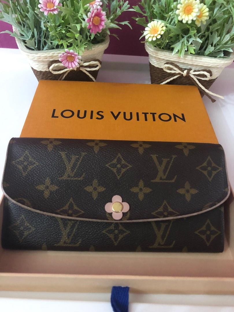 Louis Vuitton Emilie Wallet  Wear & Tear Review 
