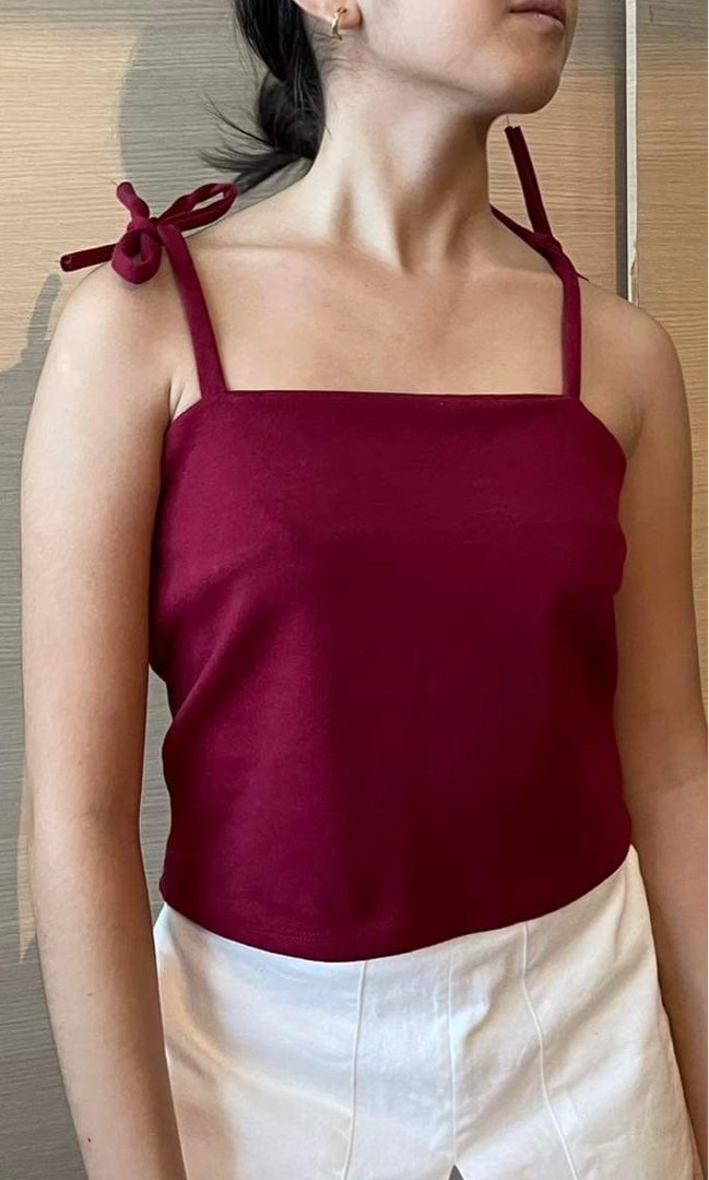 Maroon spaghetti strap top outlet