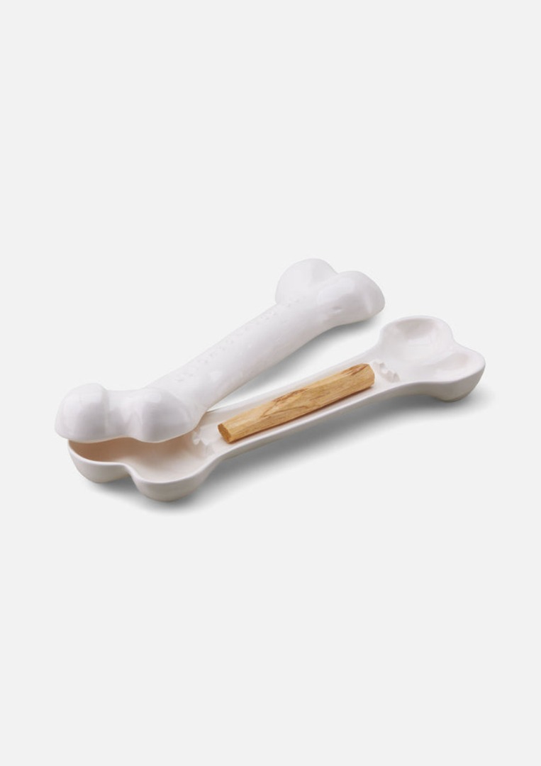 NEIGHBORHOOD BONE PALO SANTO HOLDER . CE 222AINH-AC02 INCENSE CHAMBER  聖香座/線香座, 傢俬＆家居, 家居裝飾, 家居裝飾- 其他- Carousell