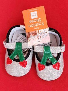 NEW Prewalker Baby Girl Silver Shoes sz 0-6M || Sepatu Bayi