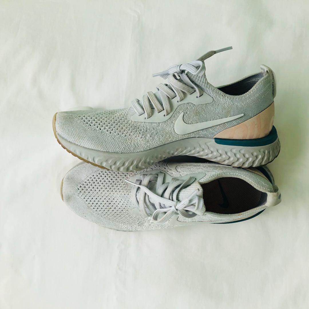 Nike Epic React Flyknit Platinum Beige