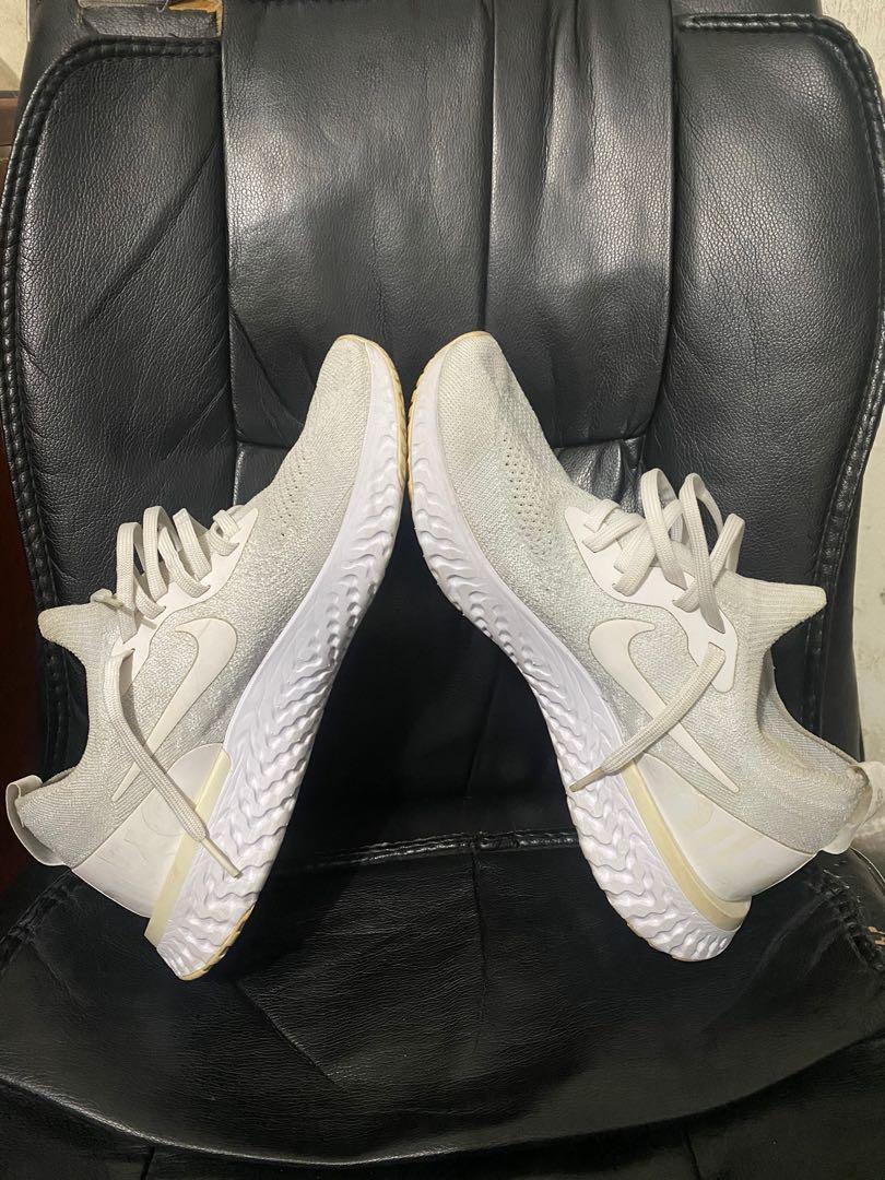 nike epic react flyknit triple white