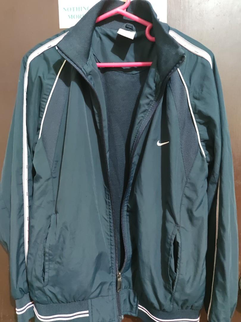 Nike store fitstorm jacket