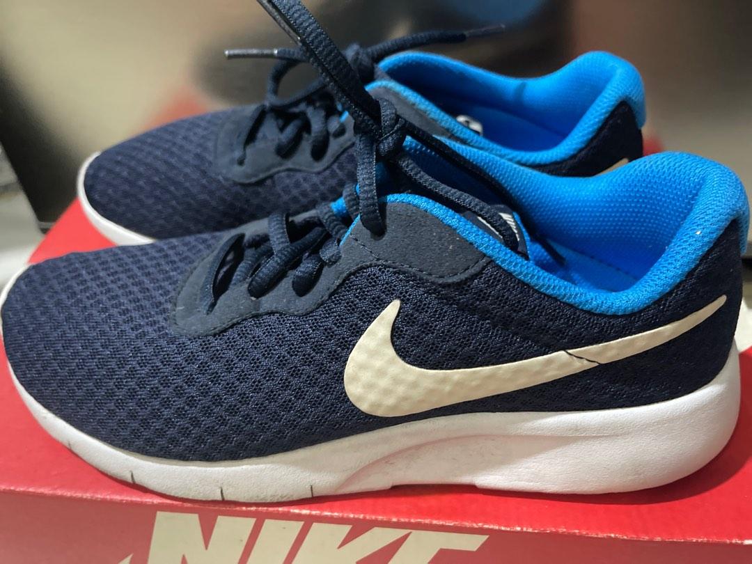 Nike tanjun navy blue womens discount