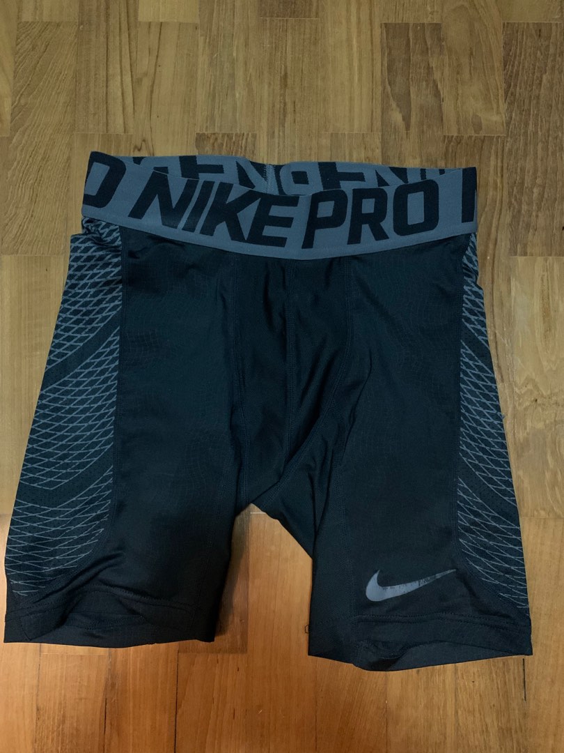 sportscene nike tights