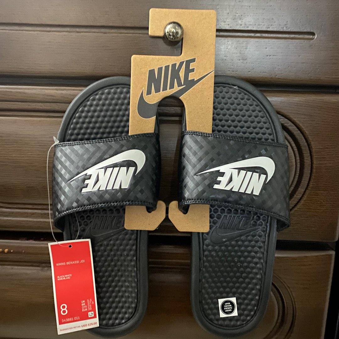 Nike women's benassi outlet jdi slides