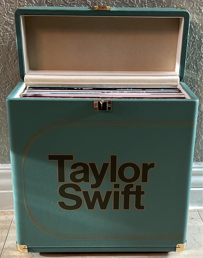 On the way- Taylor swift midnights vinyl collector's case, 興趣及