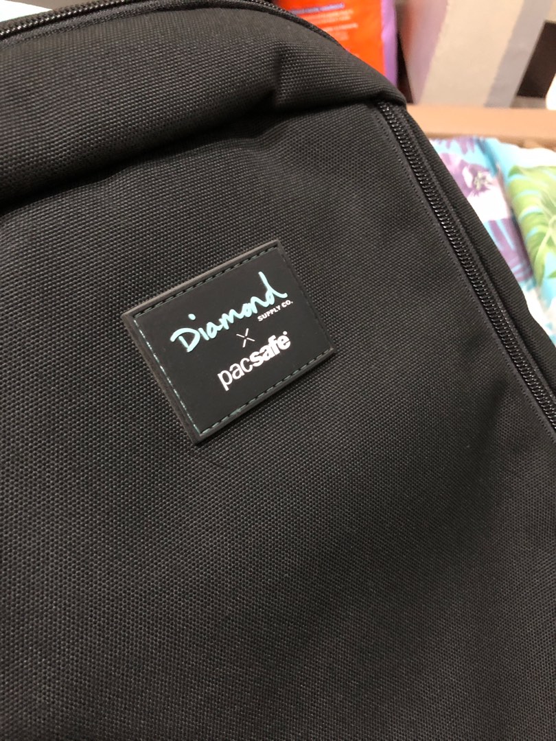 Diamond supply x hot sale pacsafe southbank slingpack