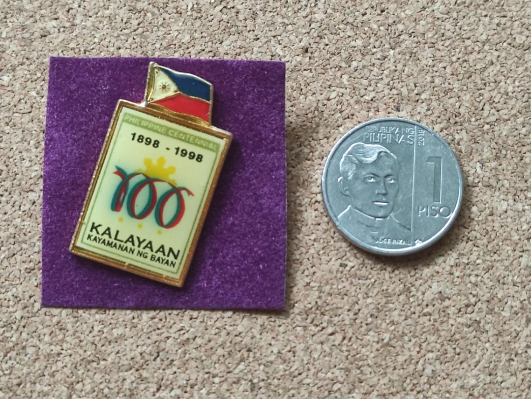 Philippine Centennial 1898-1998 Kalayan Pin (Category: Currency) located in Lipa City. Submitted by mark_collections (Listing ID 1194223885, Image 3). Description: Philippine Centennial 1898-1998 Kalayan Pin - 1 piso coin is just for size reference Mode of Payment: Gcash.