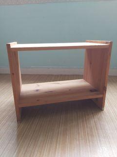 Pine wood shelf 松木層架