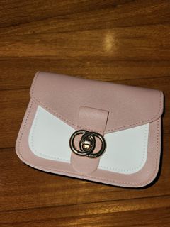 (Category: ) located in . Submitted by thrift_trends (Listing ID 1194224973, Image 1). Description: .