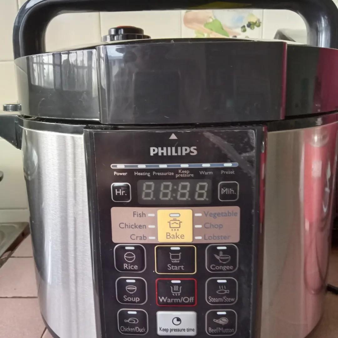 PHILIPS Multi Cooker / AllInOne Cooker ( MODEL HD2136/60 ), TV