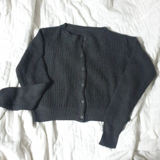 (Category: ) located in . Submitted by nineties.rack (Listing ID 1194312791, Image 1). Description: .