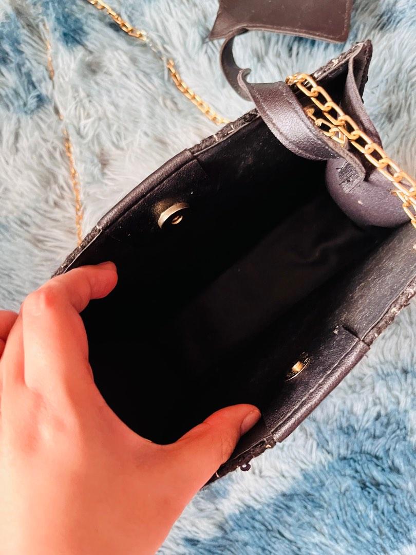 Tween 2 way chain shoulder bag, Women's Fashion, Bags & Wallets