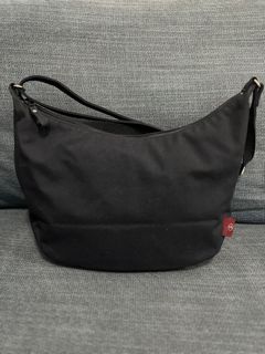 (Category: ) located in . Submitted by kopehal (Listing ID 1194347366, Image 1). Description: .
