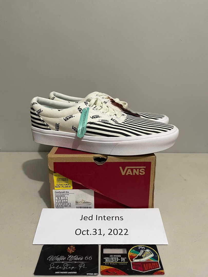 Vans comfycush pinned era hot sale