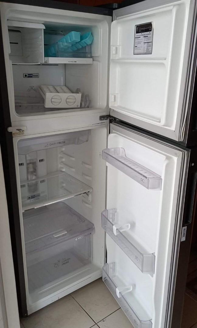 Whirlpool Intellisensor Inverter Ref, TV & Home Appliances, Kitchen