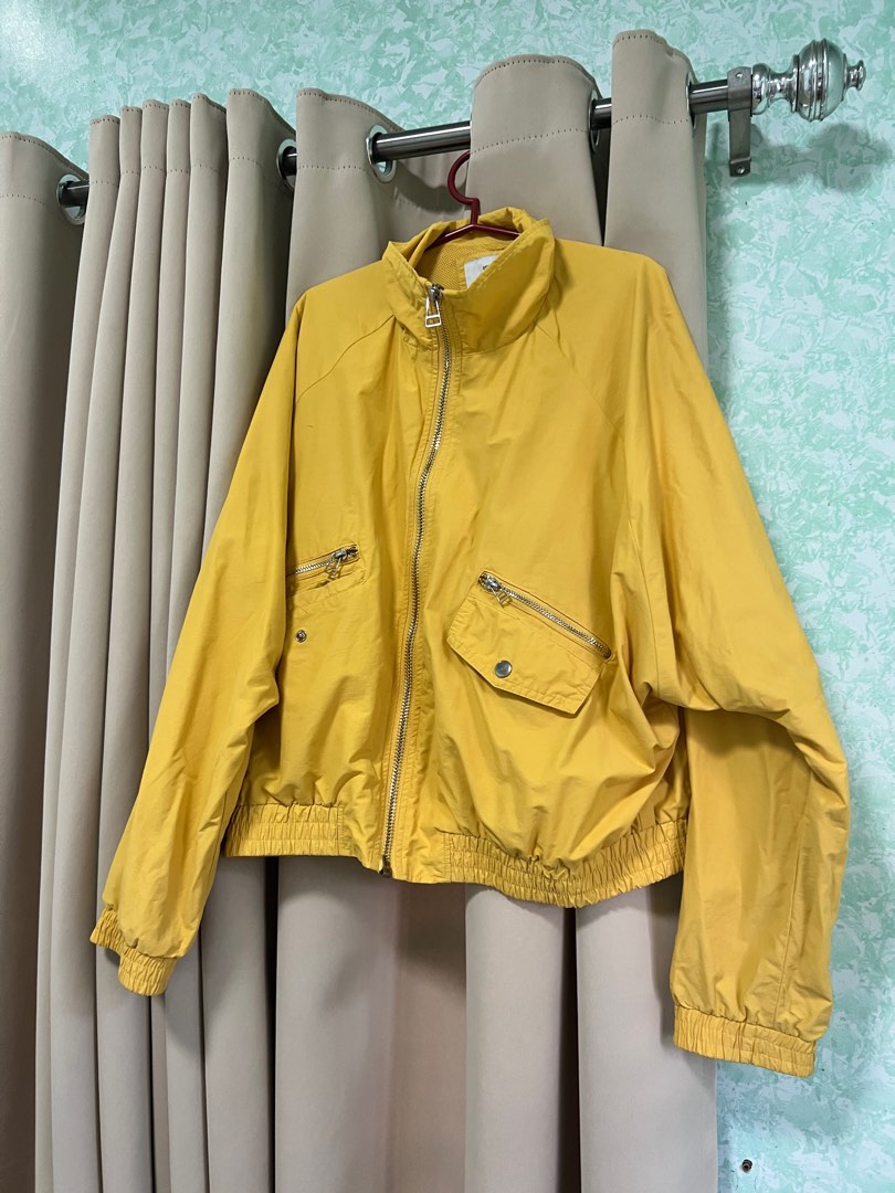 Yellow Bomber Jacket, Women's Fashion, Coats, Jackets and Outerwear on Carousell
