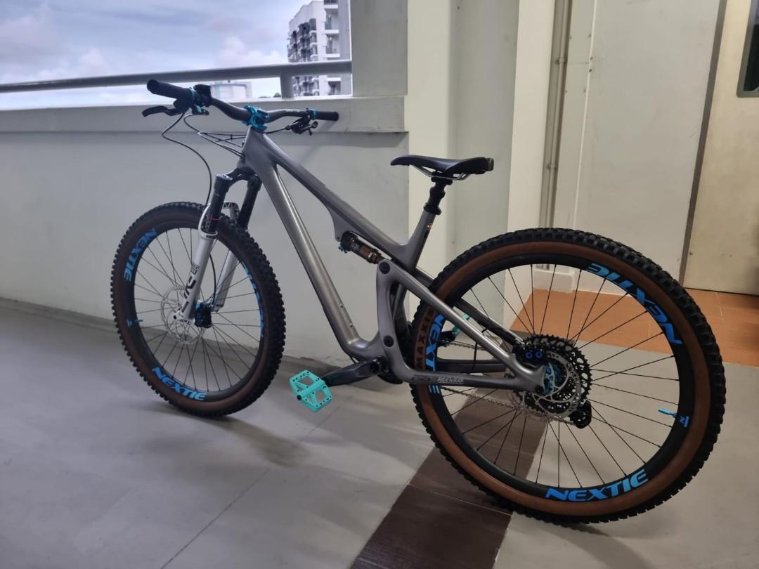 Yeti sb115 anthracite top