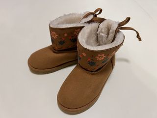 （分類：）位於 。 由 rodrodmal 提交（商品編號 1194276327，圖片 1）。簡介： 。