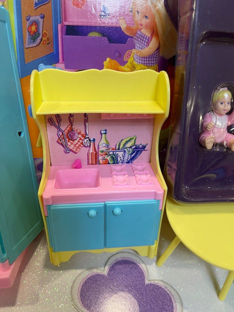 2002 Barbie Kelly Playroom set