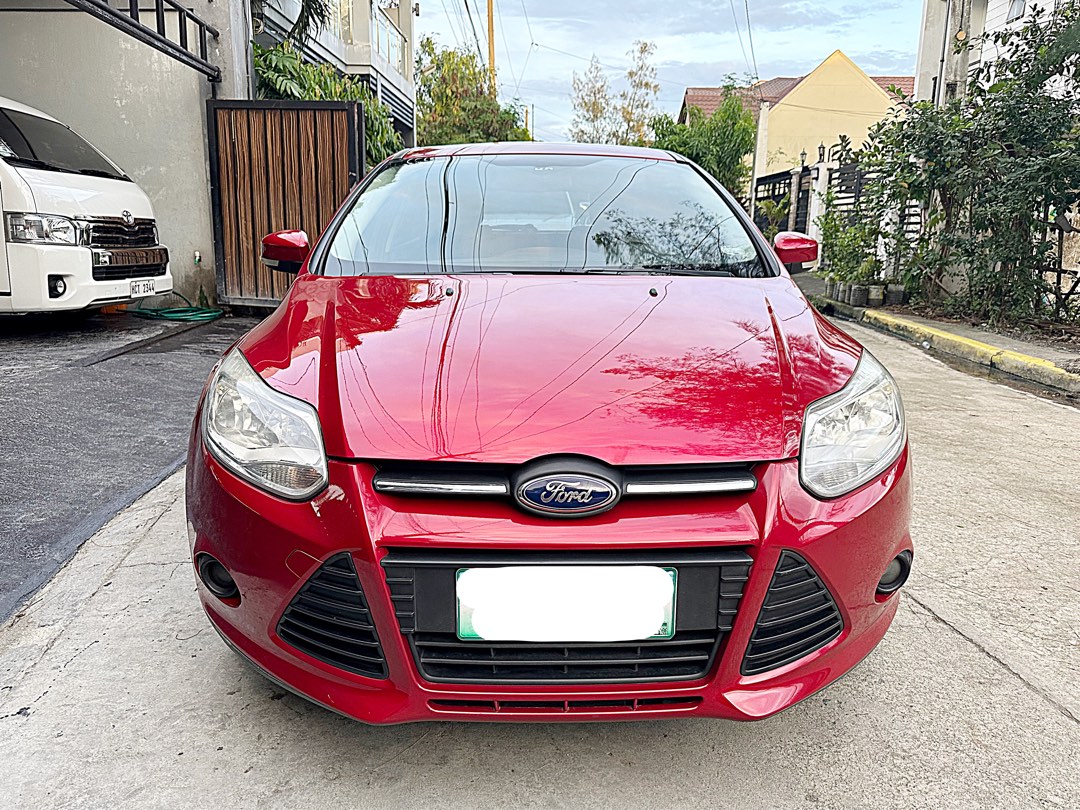 2013 Ford Focus Hatchback Super Fresh New look Automati Auto, Cars for Sale, Used Cars on Carousell