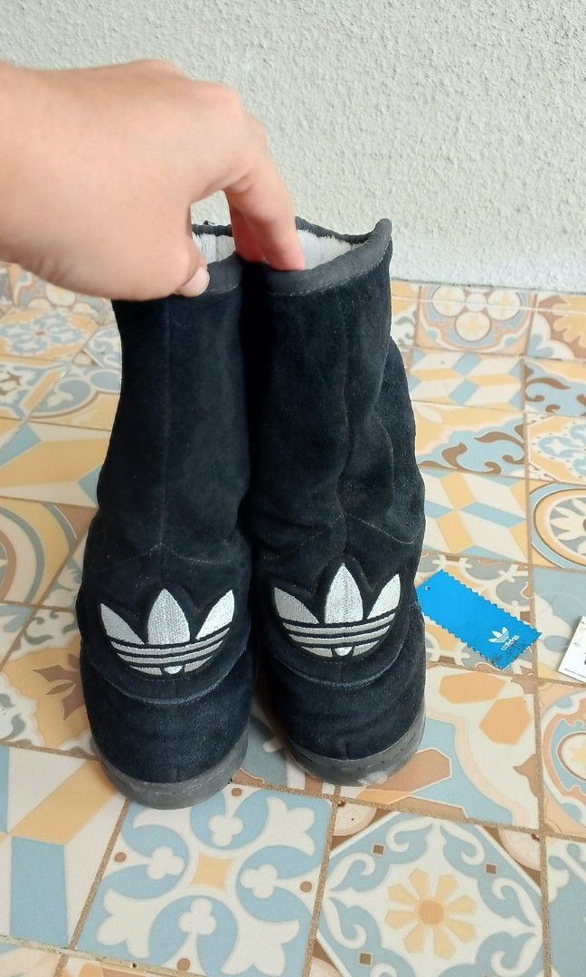 Mediate Match En trofast Adidas Boots M Attitude Sup HI W Size 41 1/3, Fesyen Wanita, Sepatu di  Carousell