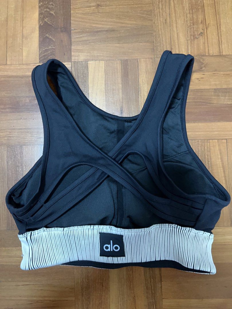 Alo Yoga Electric Bra, Women's Fashion, Activewear on Carousell
